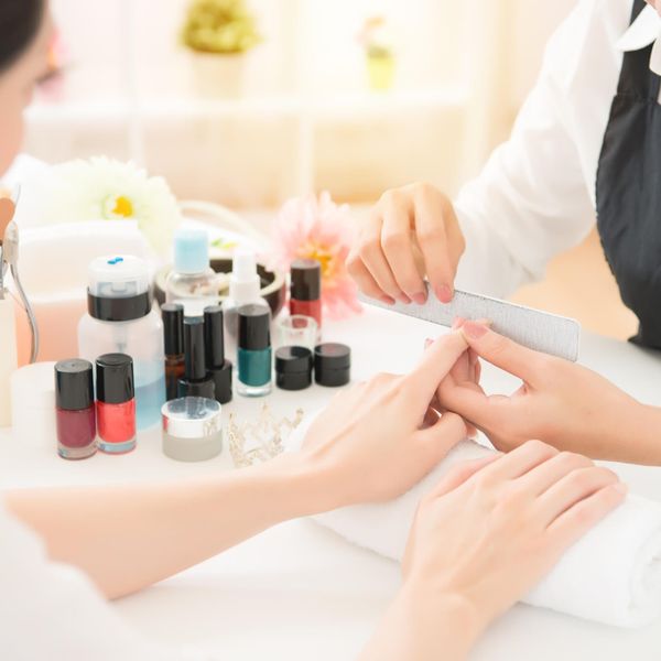 阪東橋のネイルサロンは個室空間で施術を受けていただけます